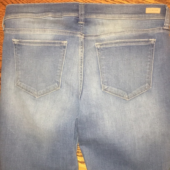 Sneak Peek distressed skinny jeans - Picture 11 of 12